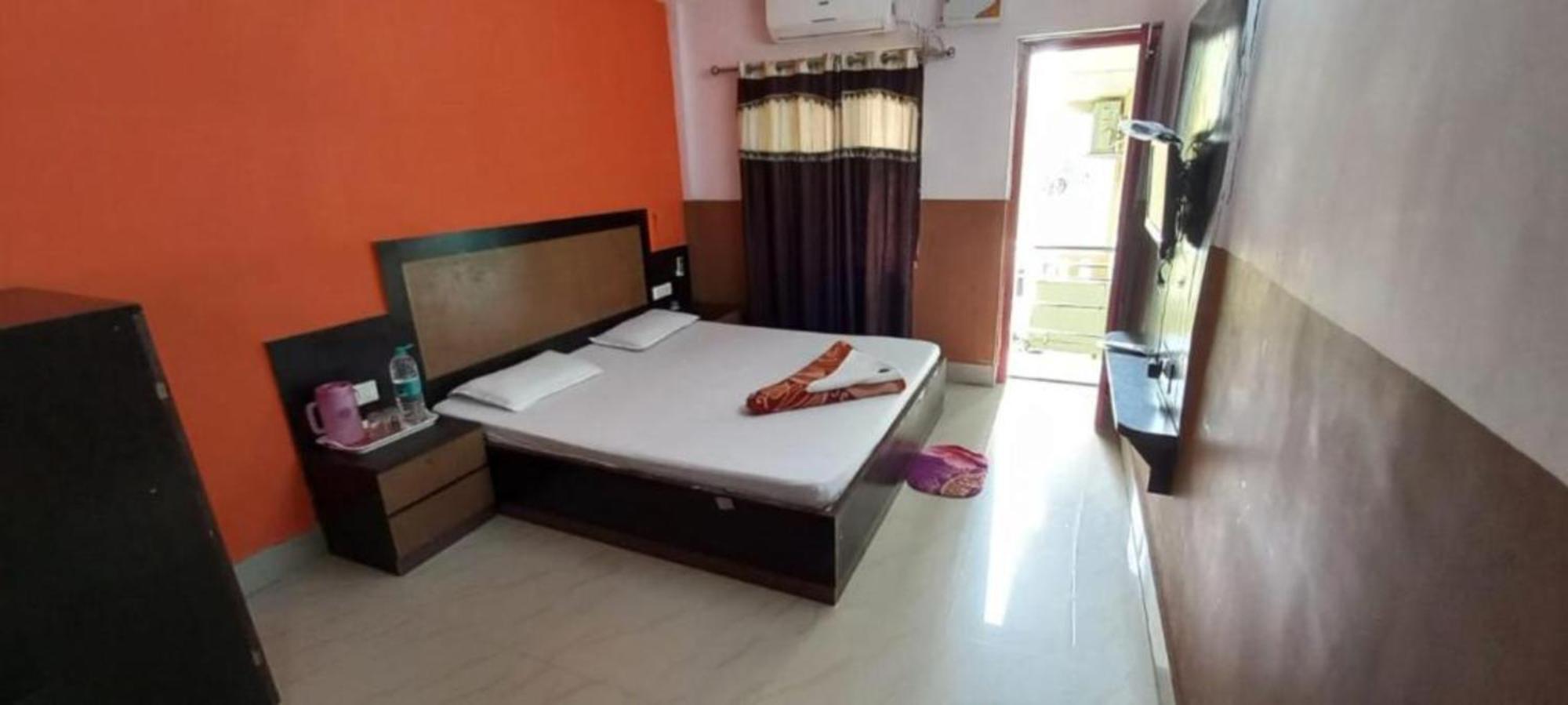 Hotel Samrat Palace Near Puri Sea Beach Best Choice Of Travellers By Morservices Экстерьер фото