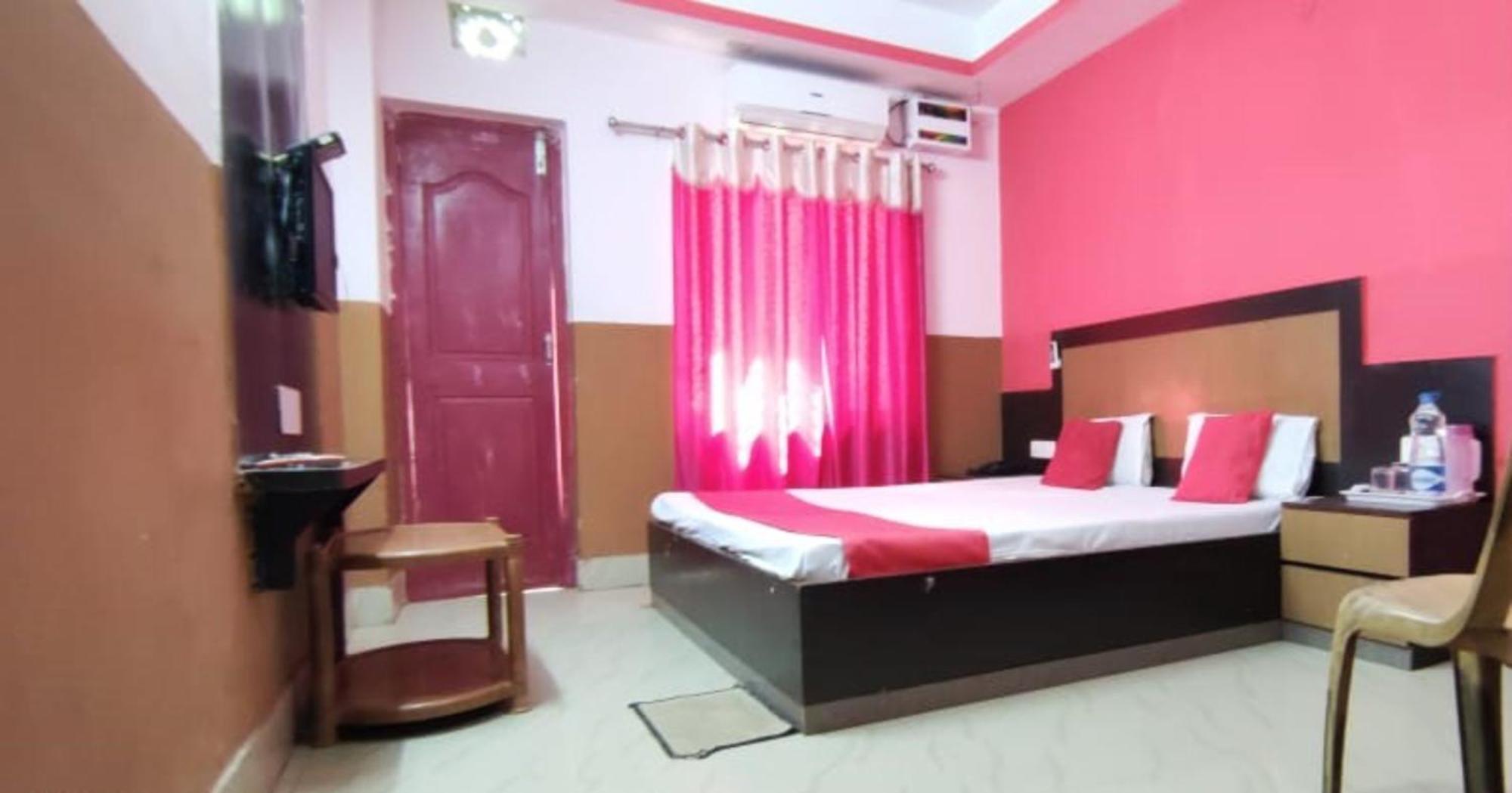 Hotel Samrat Palace Near Puri Sea Beach Best Choice Of Travellers By Morservices Экстерьер фото