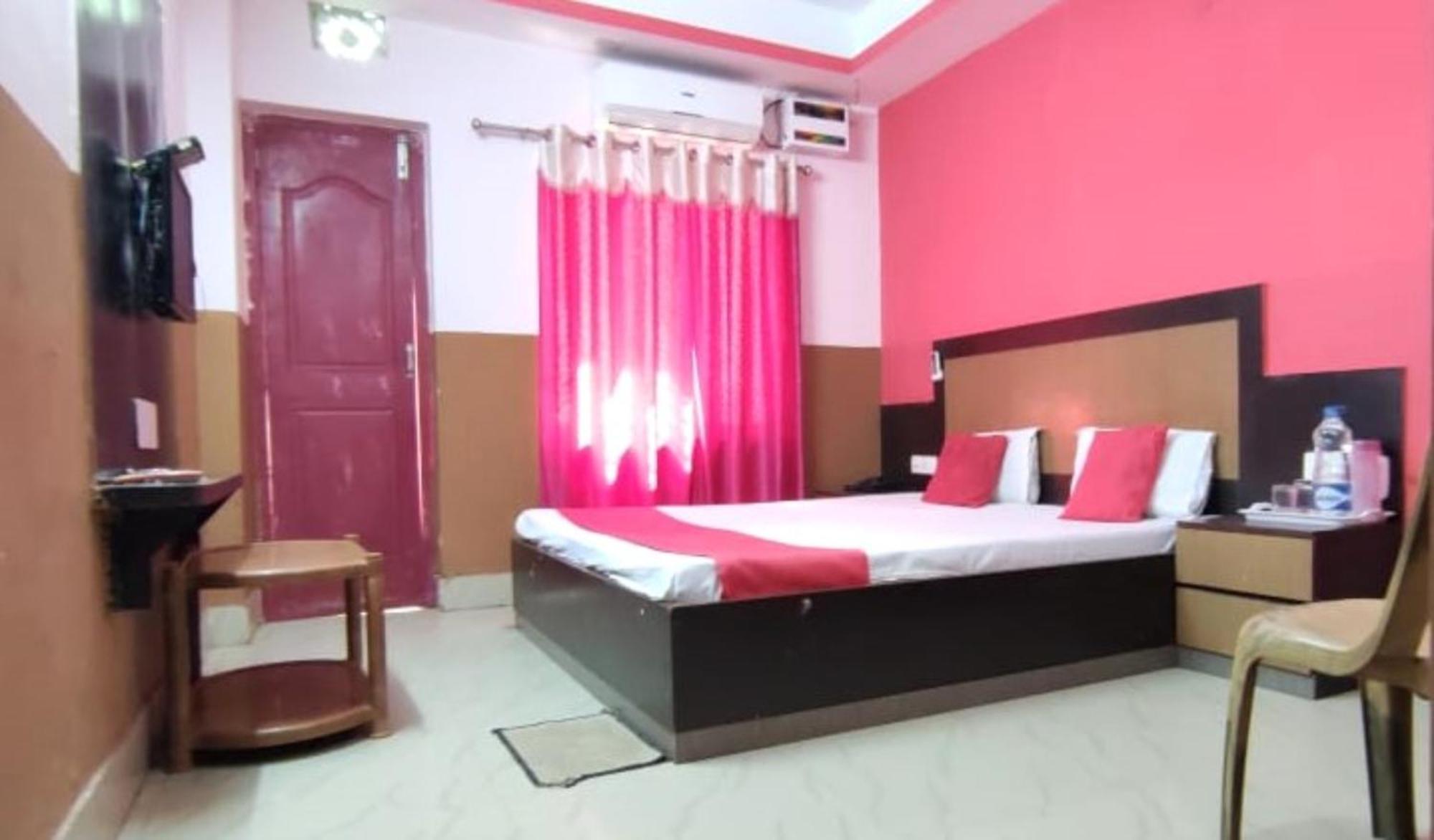 Hotel Samrat Palace Near Puri Sea Beach Best Choice Of Travellers By Morservices Экстерьер фото