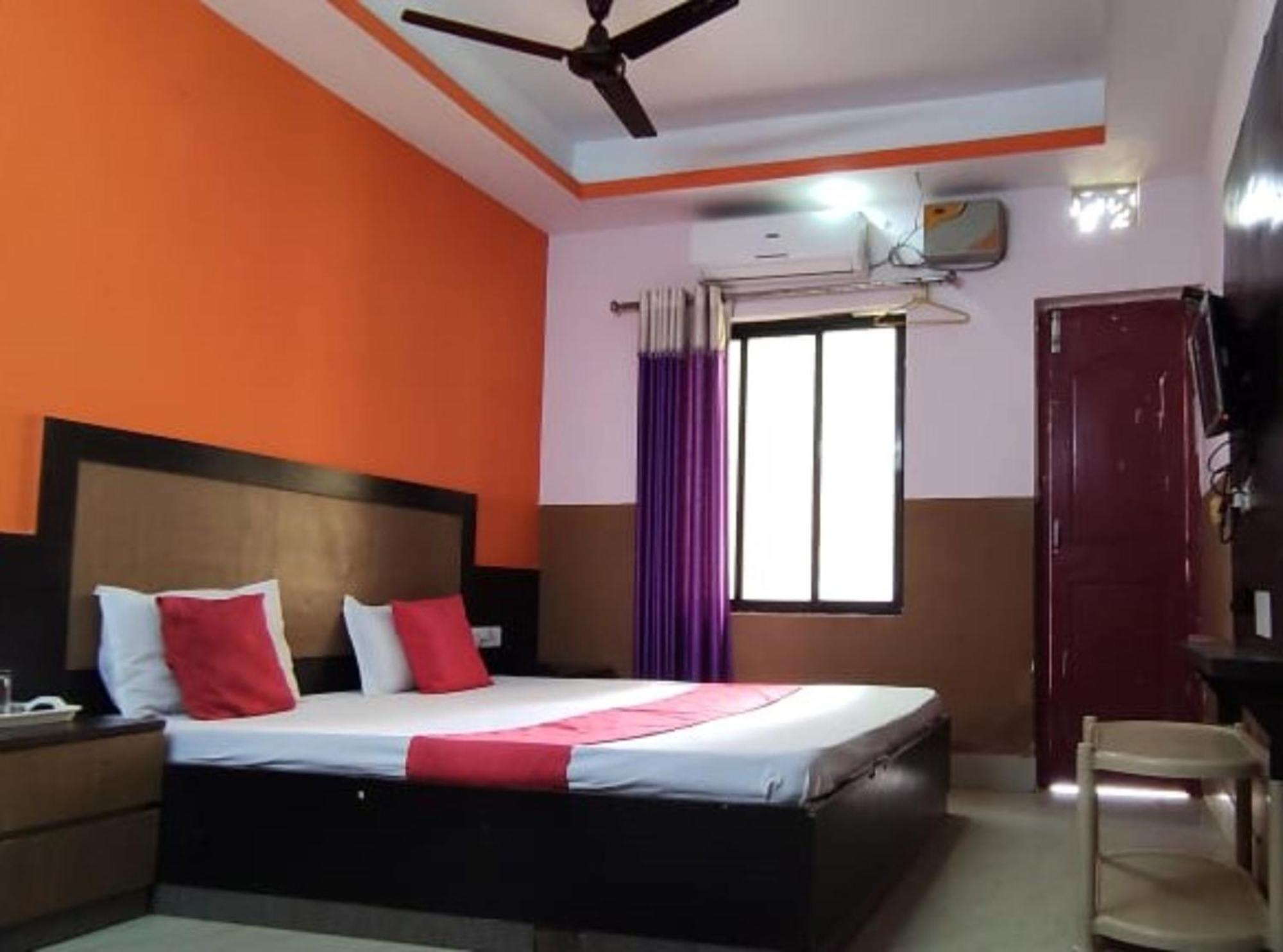 Hotel Samrat Palace Near Puri Sea Beach Best Choice Of Travellers By Morservices Экстерьер фото
